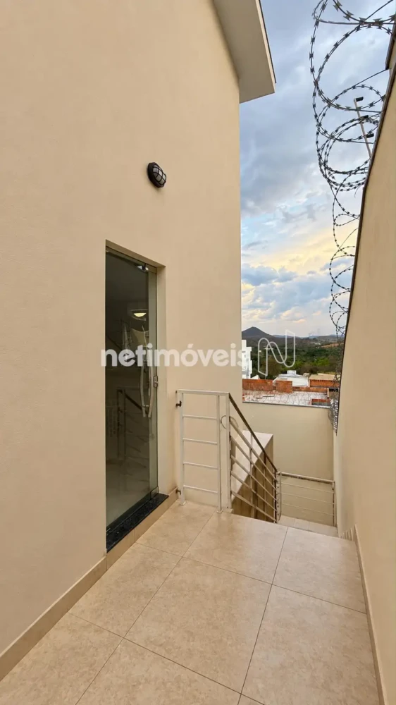 Casa para Venda com 3 quartos no bairro Vila Nova