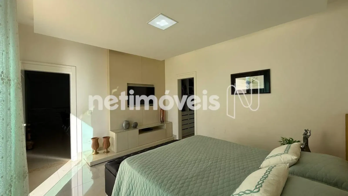 Casa para Venda com 4 quartos no bairro Morada do Parque