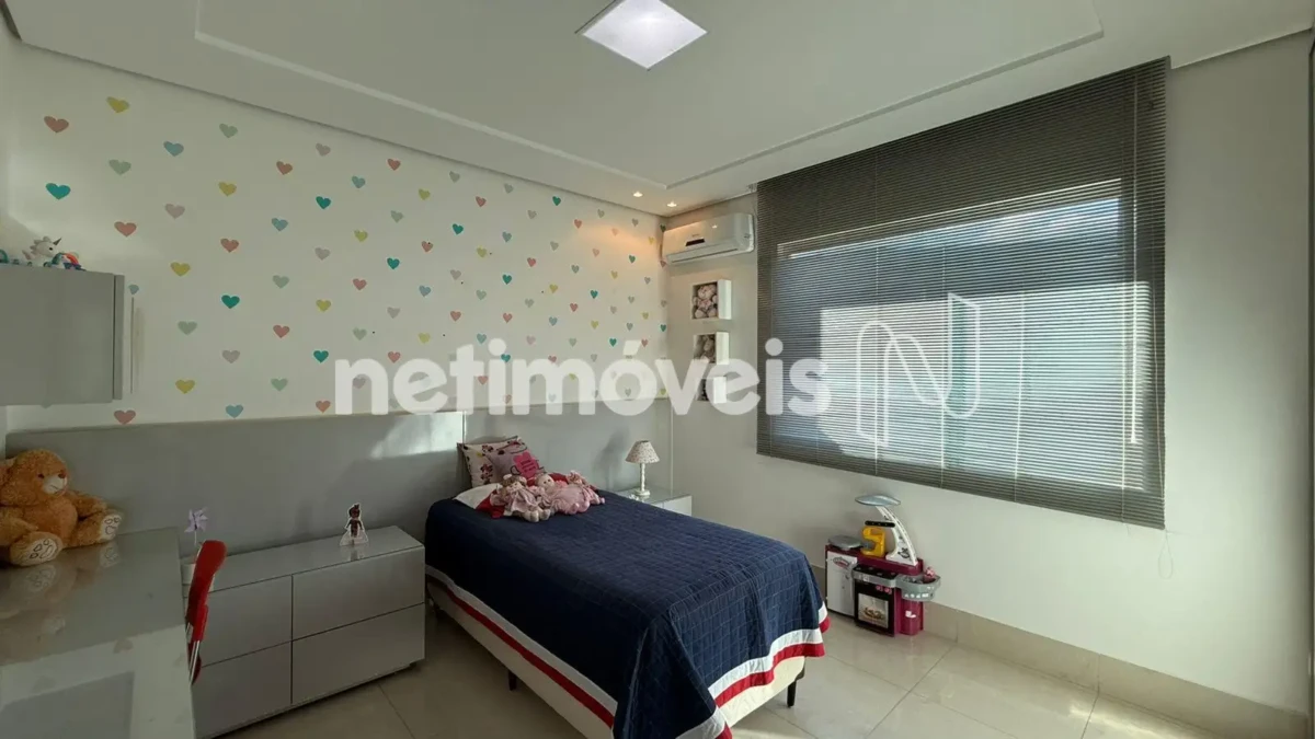 Casa para Venda com 4 quartos no bairro Morada do Parque