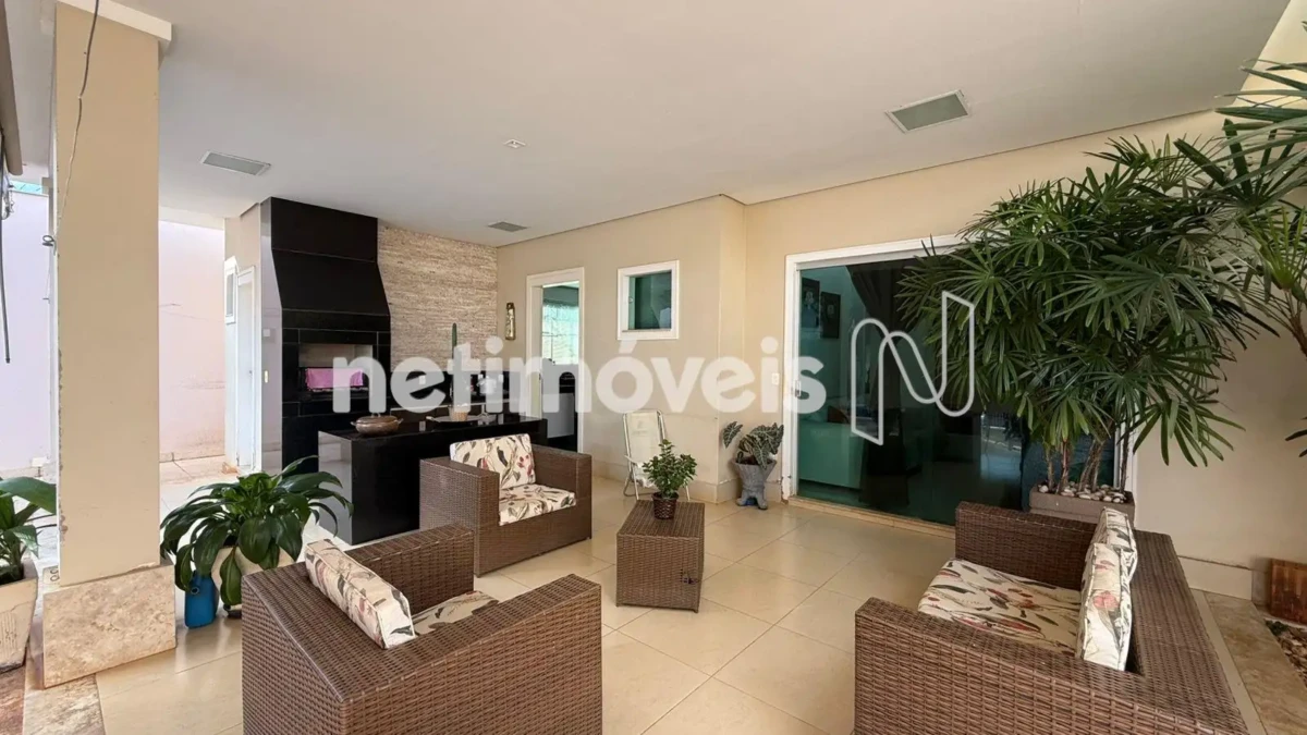 Casa para Venda com 4 quartos no bairro Morada do Parque