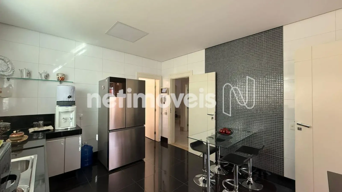 Casa para Venda com 4 quartos no bairro Morada do Parque