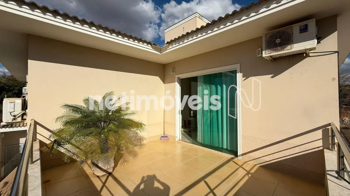 Casa para Venda com 4 quartos no bairro Morada do Parque