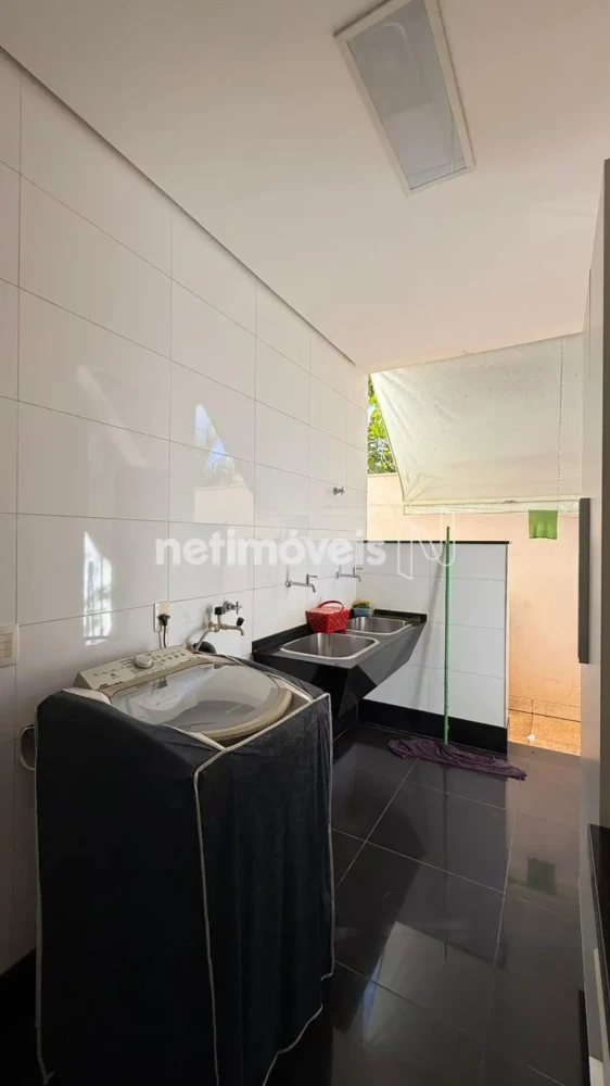 Casa para Venda com 4 quartos no bairro Morada do Parque
