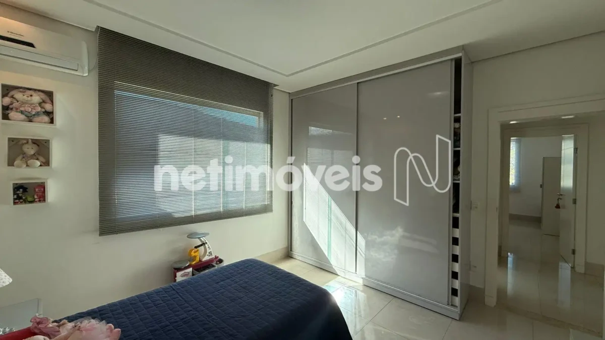 Casa para Venda com 4 quartos no bairro Morada do Parque