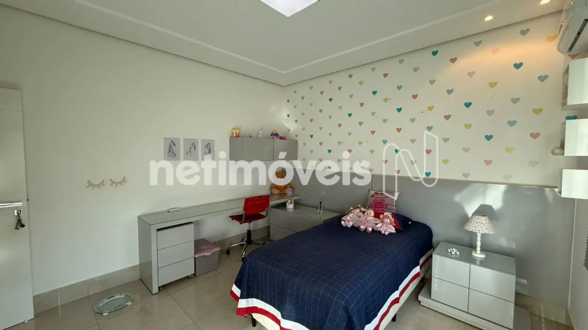 Casa para Venda com 4 quartos no bairro Morada do Parque