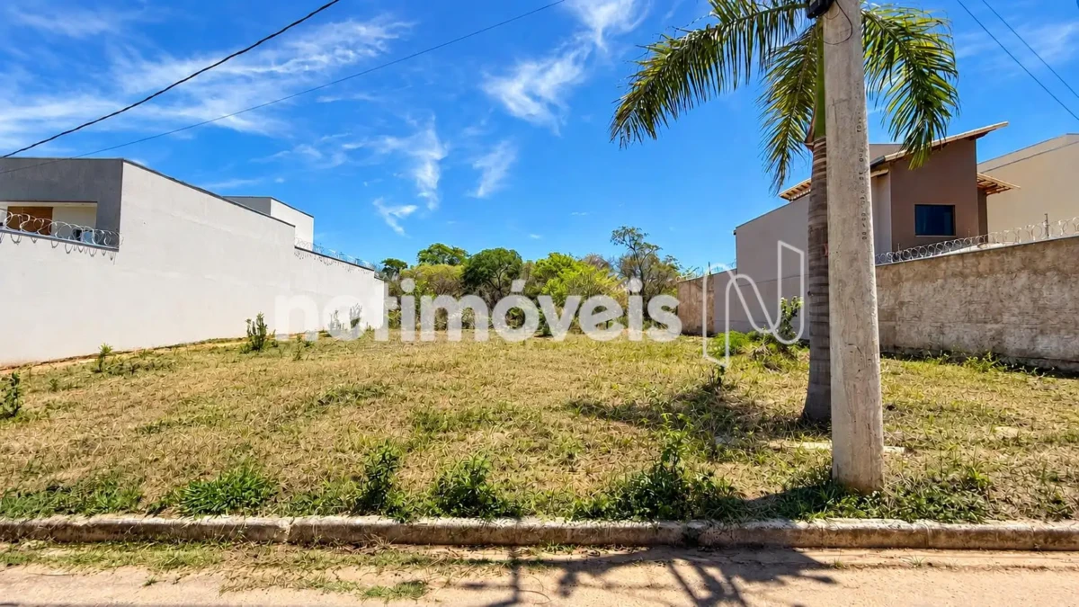Lote para Venda com área de 215 m² no bairro Loteamento Reserva Real