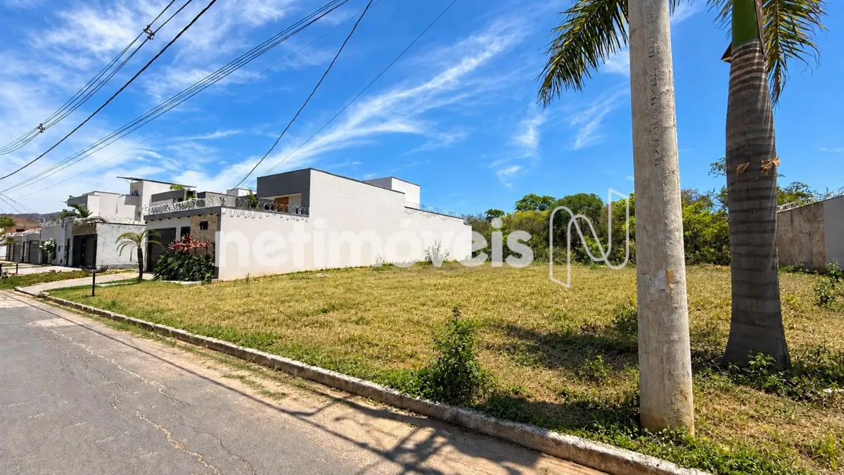 Lote para Venda com área de 215 m² no bairro Loteamento Reserva Real