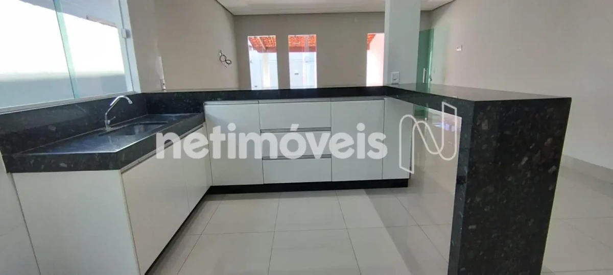 Casa para Venda com 2 quartos no bairro Major Prates