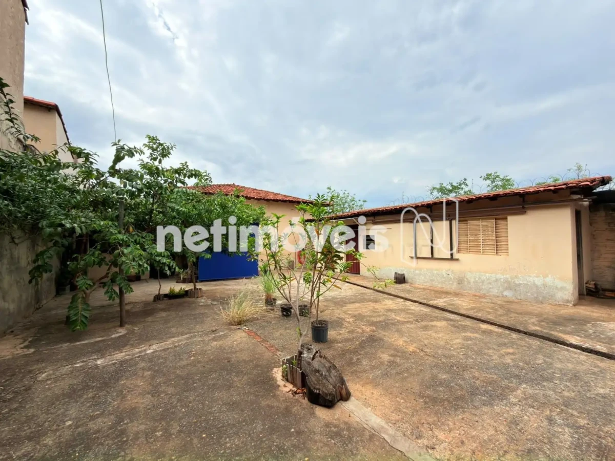 Casa para Venda com 3 quartos no bairro Major Prates
