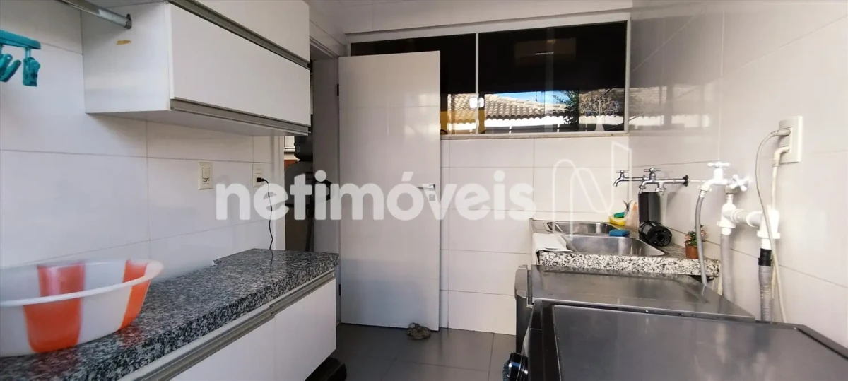 Casa em Condomínio para Venda com 3 quartos no bairro Ibituruna