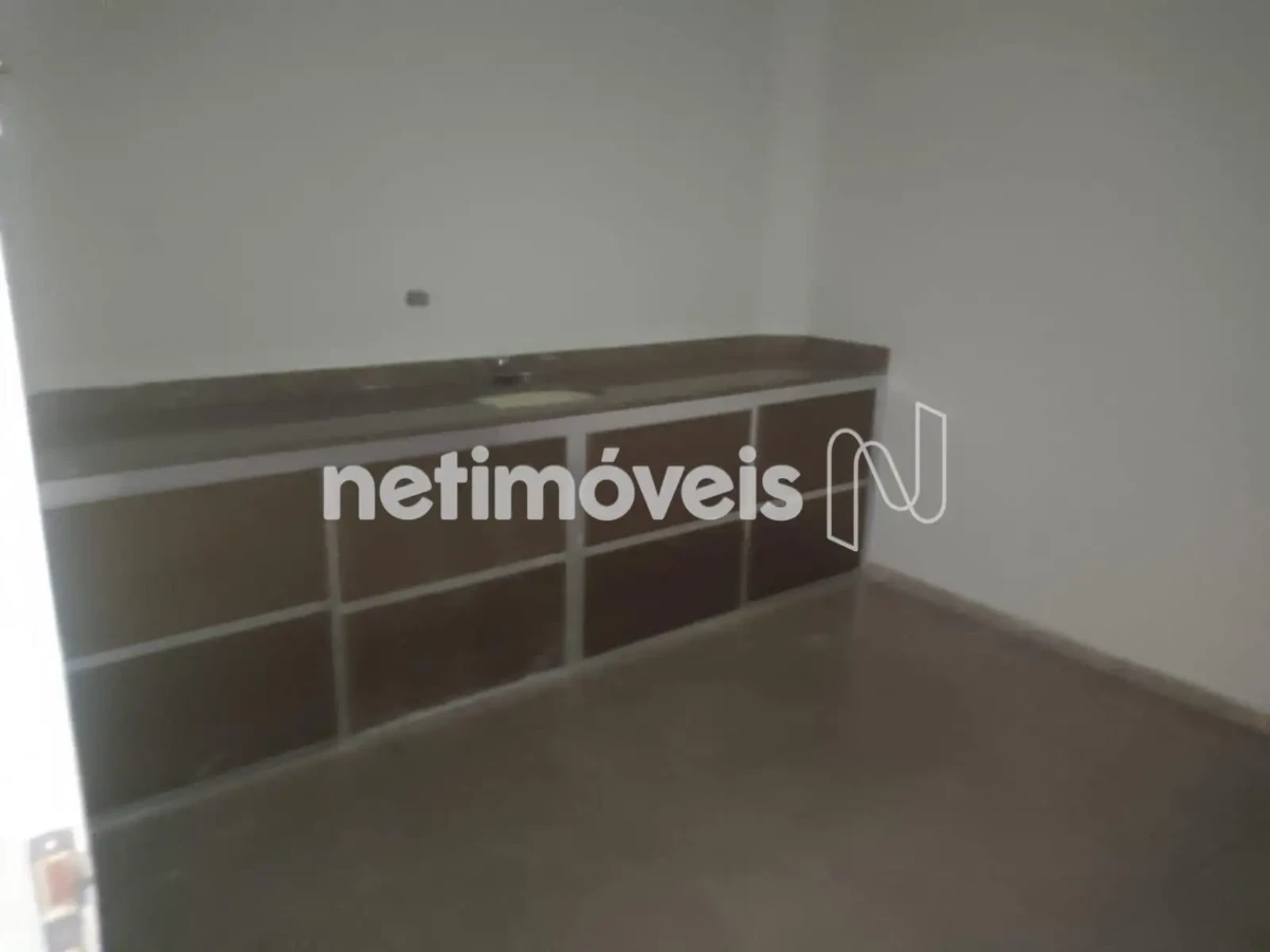 Sala para Venda de área principal de 93 m² no bairro Centro