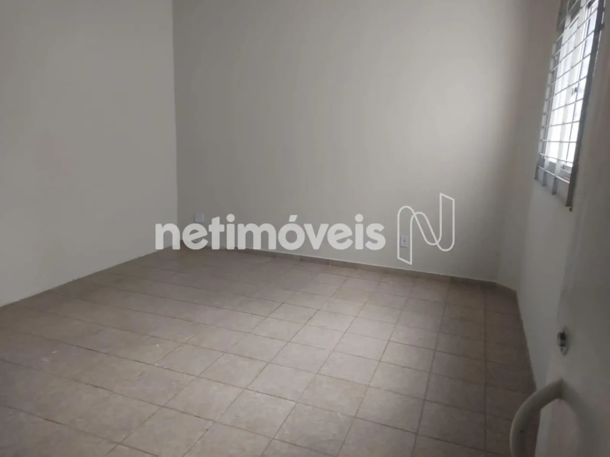 Sala para Venda de área principal de 93 m² no bairro Centro