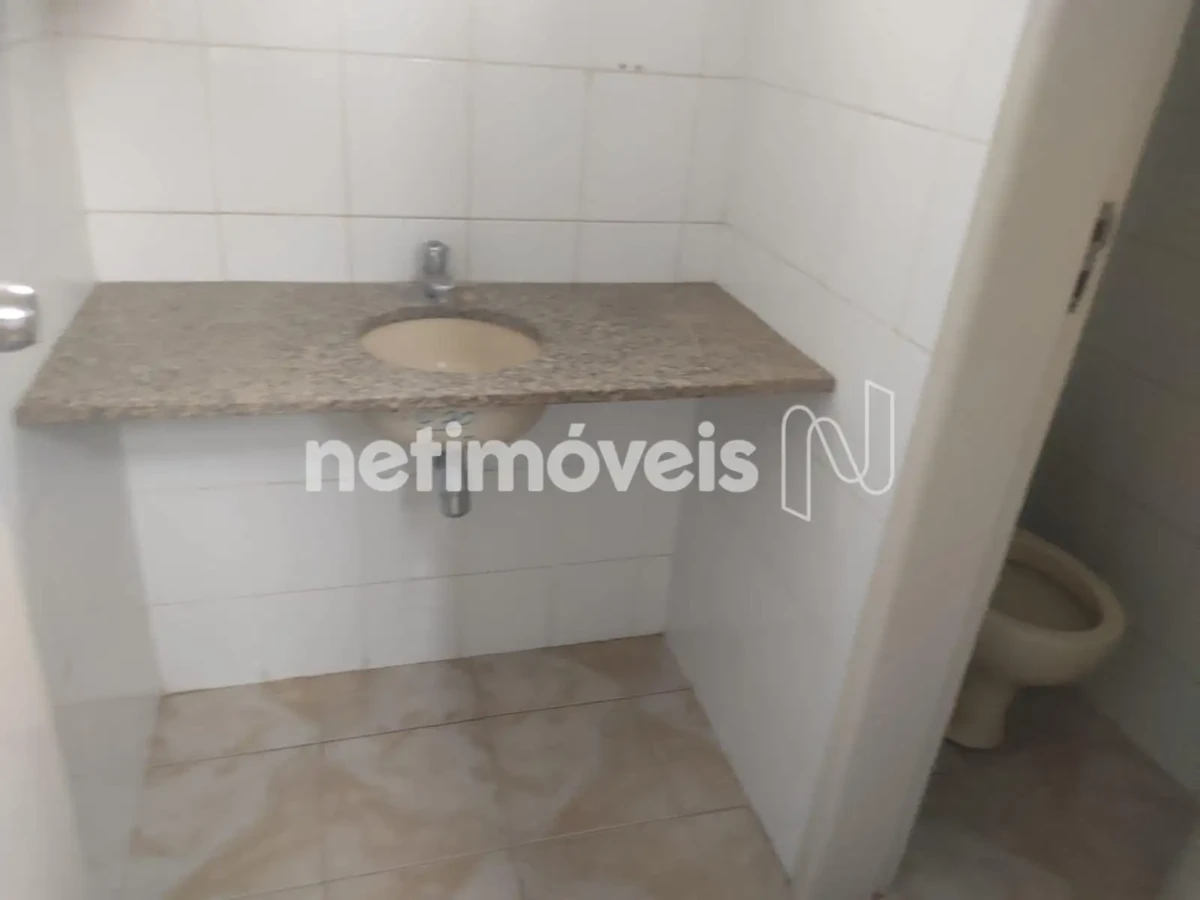 Sala para Venda de área principal de 93 m² no bairro Centro