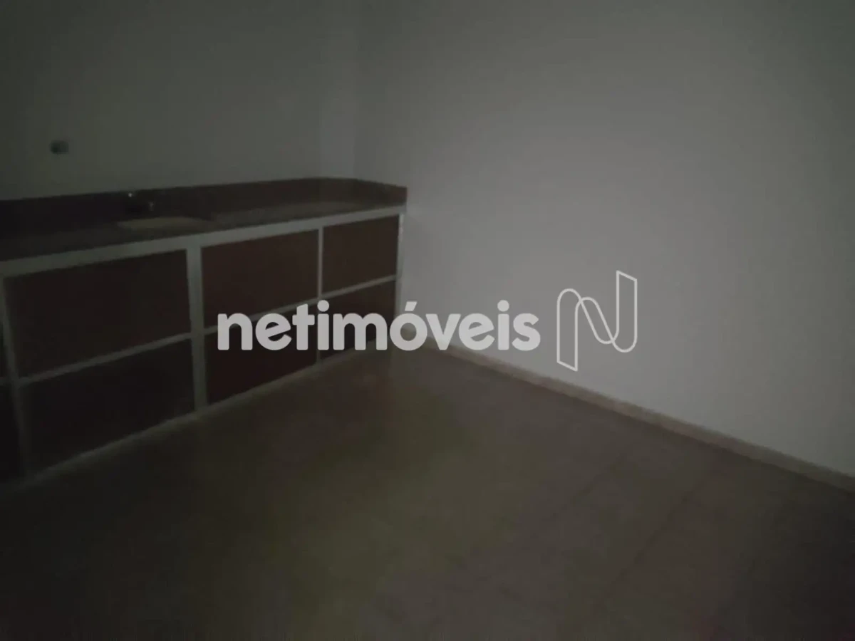 Sala para Venda de área principal de 93 m² no bairro Centro