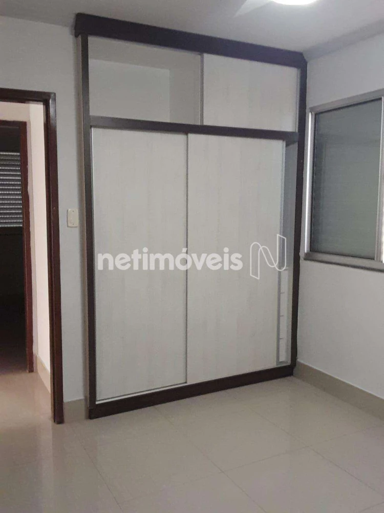 Apartamento para Venda com 3 quartos no bairro Cândida Câmara