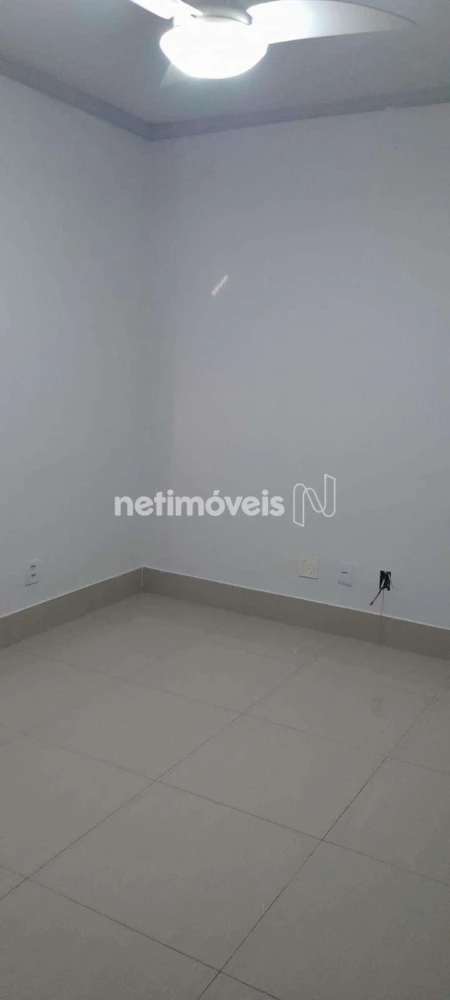 Apartamento para Venda com 3 quartos no bairro Cândida Câmara