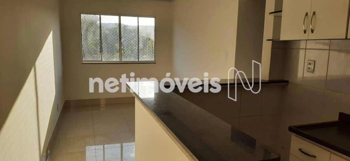 Apartamento para Venda com 3 quartos no bairro Cândida Câmara