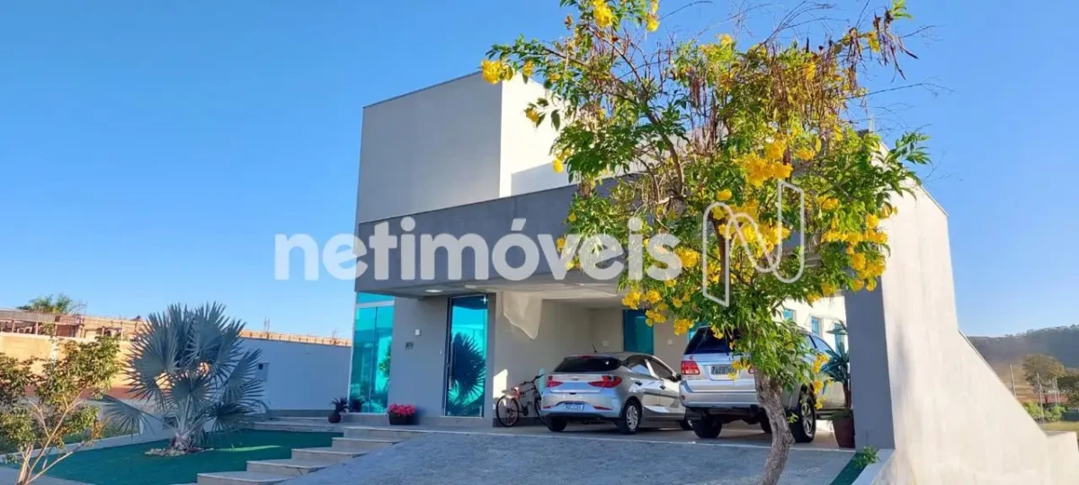 Casa em Condomínio para Venda com 4 quartos no bairro Gran Royalle Pirâmide