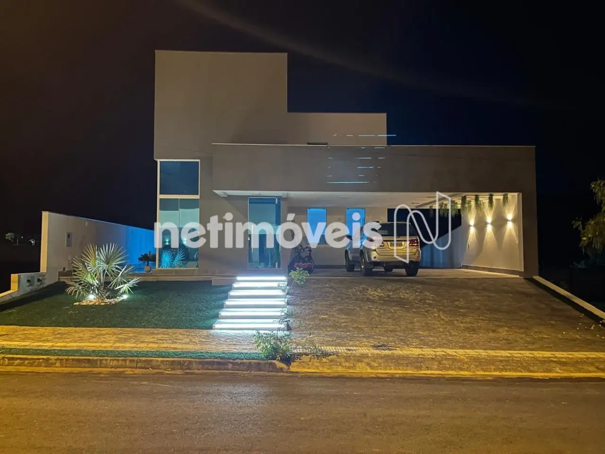 Casa em Condomínio para Venda com 4 quartos no bairro Gran Royalle Pirâmide