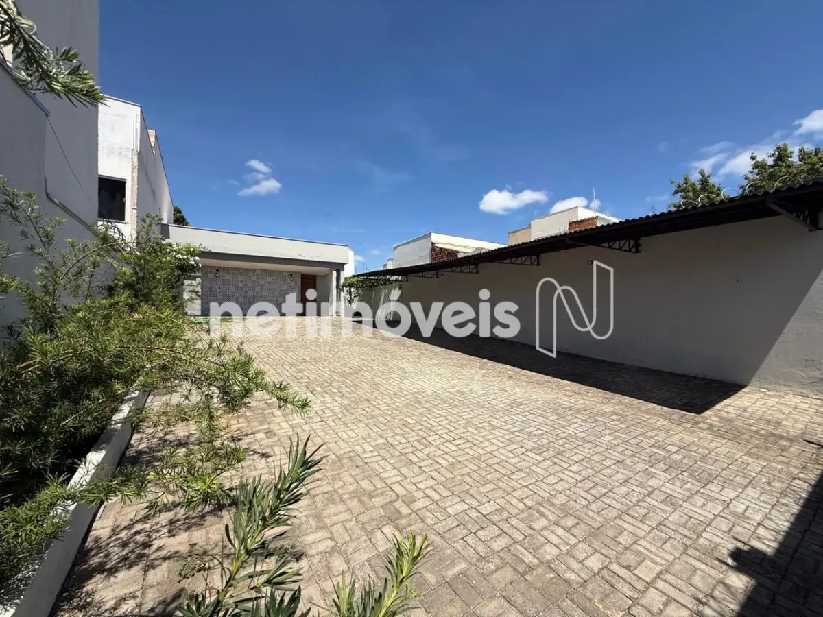 Casa para Venda com 3 quartos no bairro Vila Santa Cruz