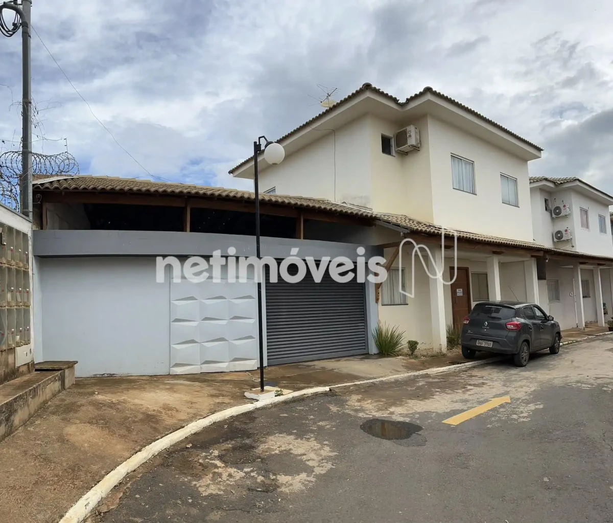Casa em Condomínio para Venda com 3 quartos no bairro Belvedere