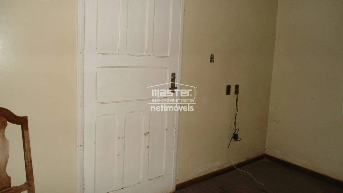 Casa para Locação com 4 quartos no bairro Centro