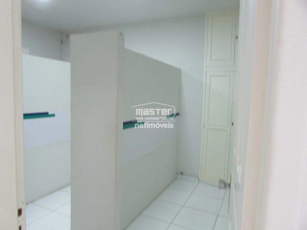 Casa para Locação com 4 quartos no bairro Centro