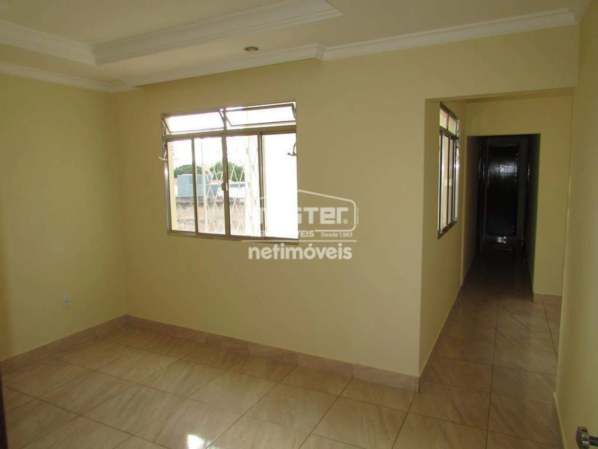 Apartamento para Locação com 3 quartos no bairro Centro