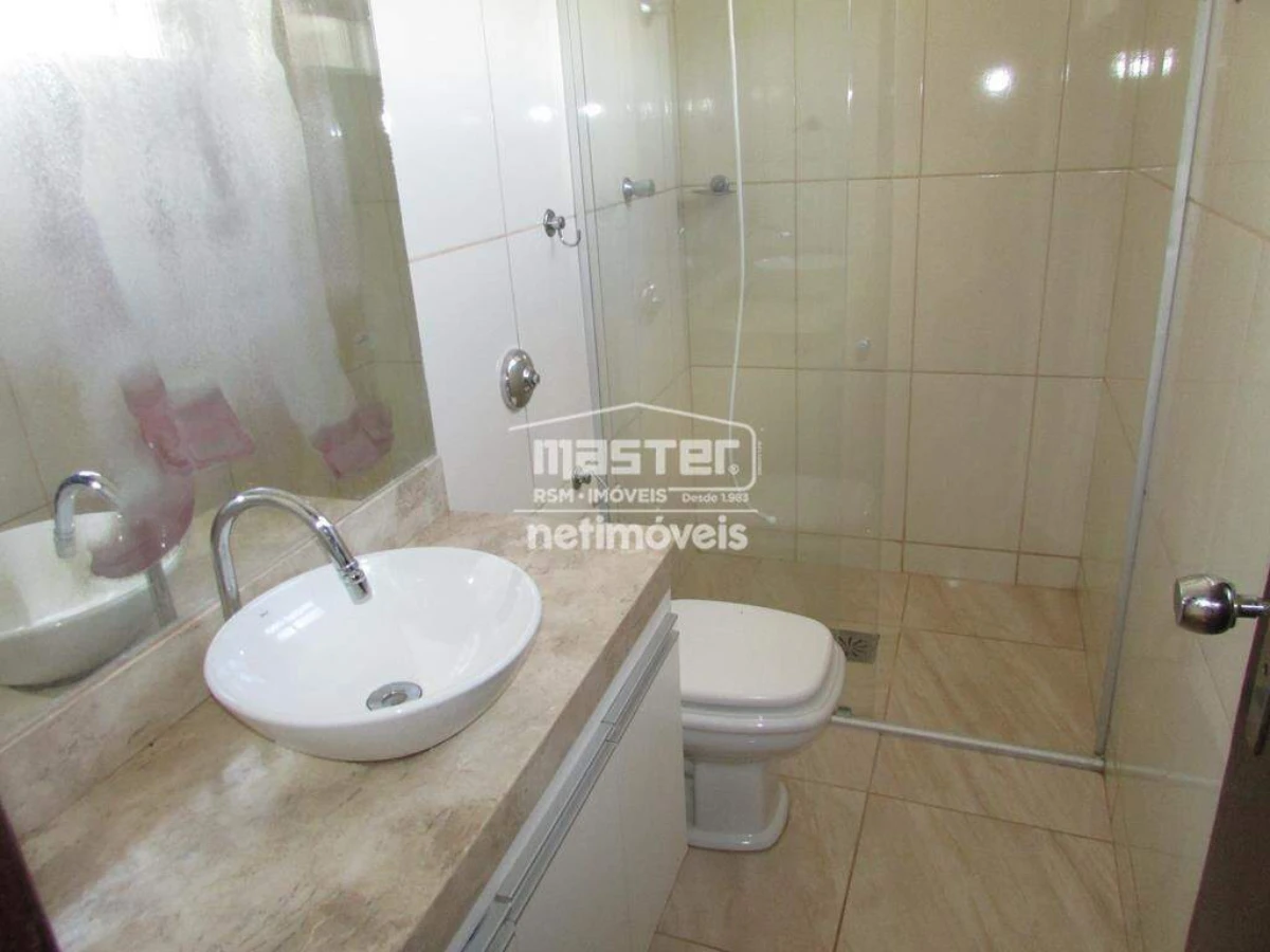 Apartamento para Locação com 3 quartos no bairro Centro
