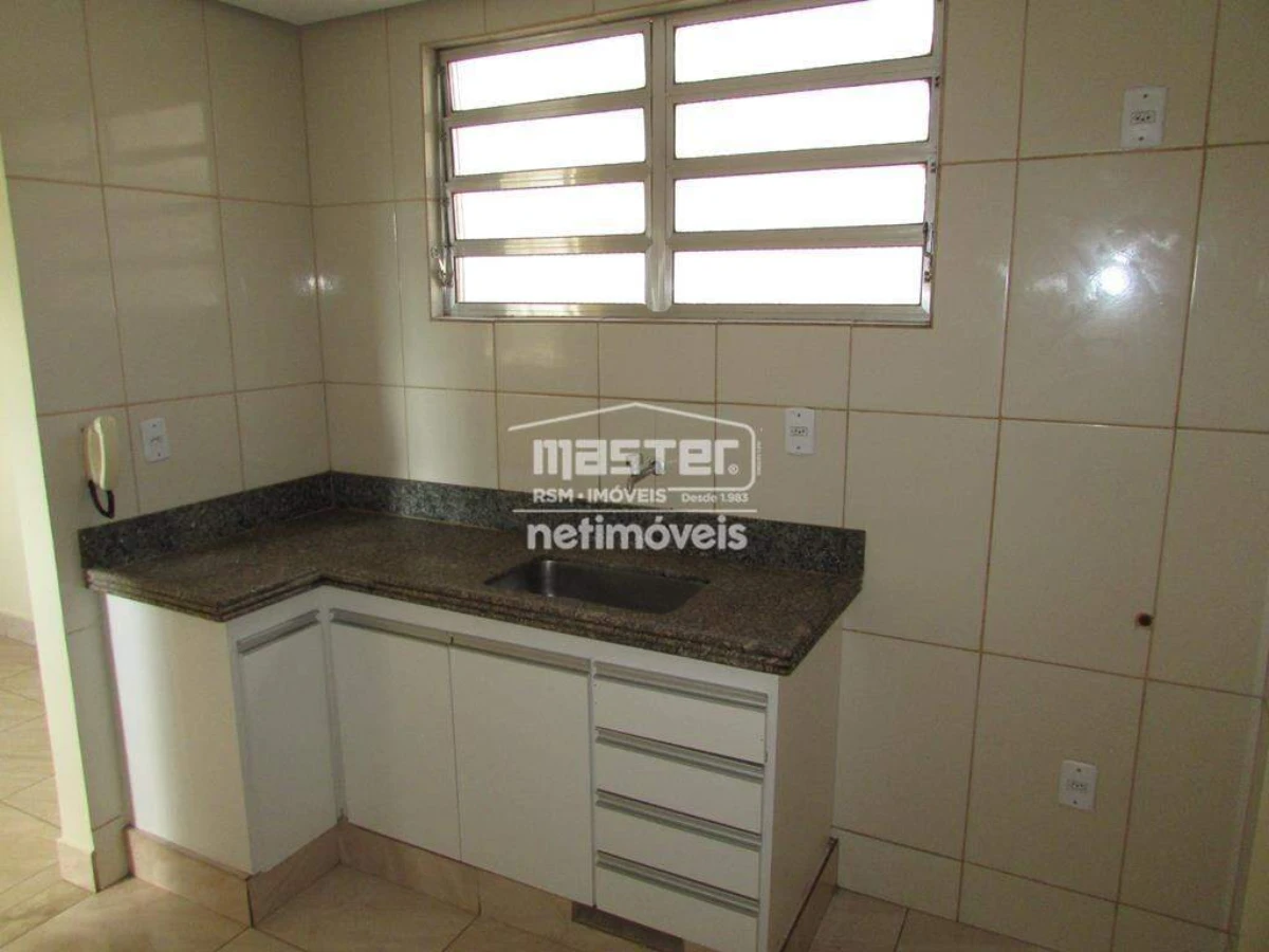 Apartamento para Locação com 3 quartos no bairro Centro