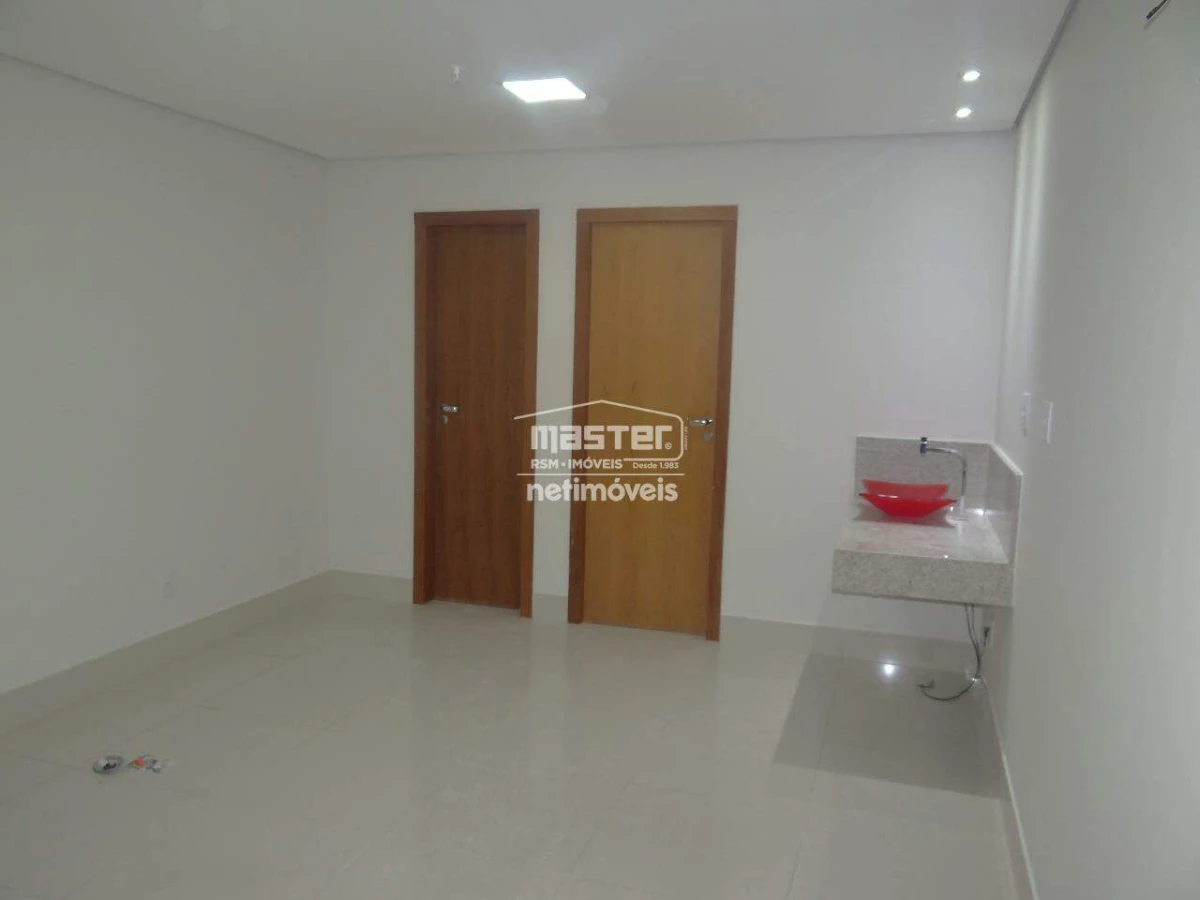 Sala para Locação de área principal de 37,00 m² no bairro Melo