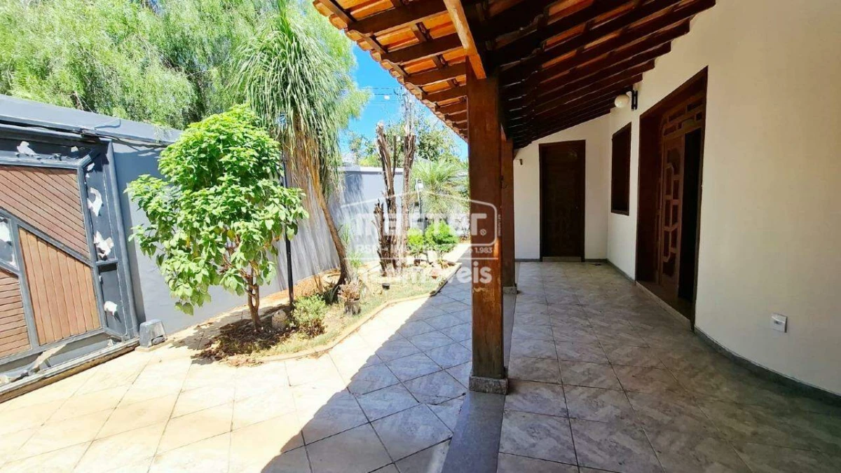 Casa para Locação com 3 quartos no bairro Morada do Sol