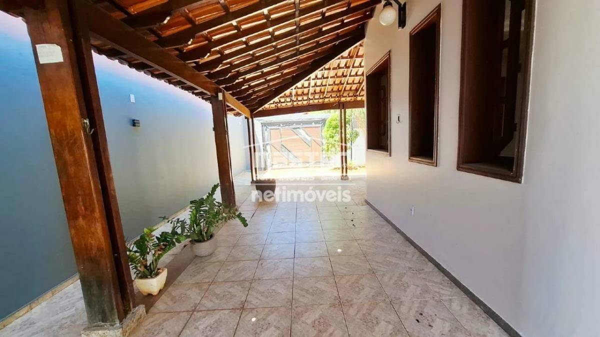 Casa para Locação com 3 quartos no bairro Morada do Sol