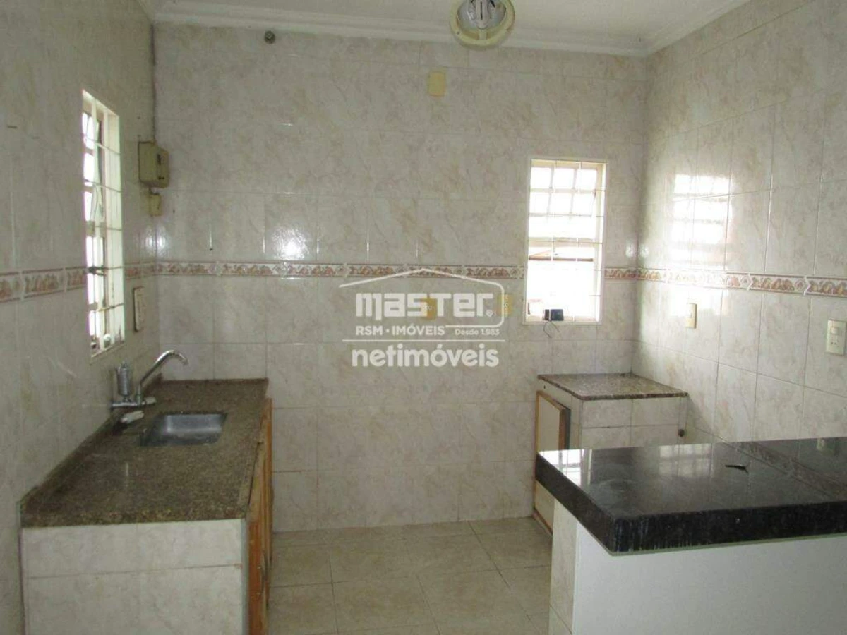 Casa para Locação com 3 quartos no bairro Santa Rita II