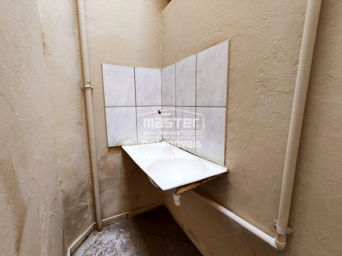 Kitnet para Locação com 1 quartos no bairro Morrinhos