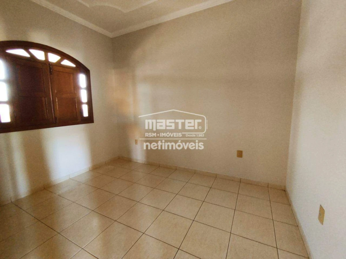 Casa para Locação com 3 quartos no bairro São Judas Tadeu