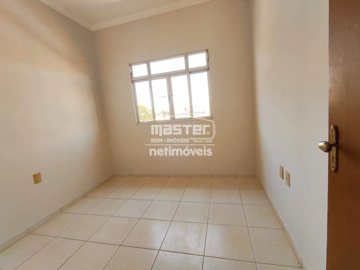 Casa para Locação com 3 quartos no bairro São Judas Tadeu