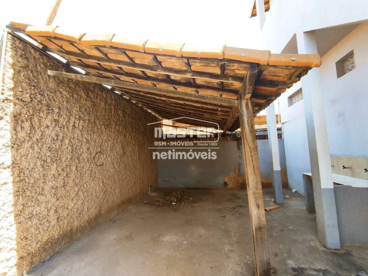 Casa para Locação com 3 quartos no bairro São Judas Tadeu