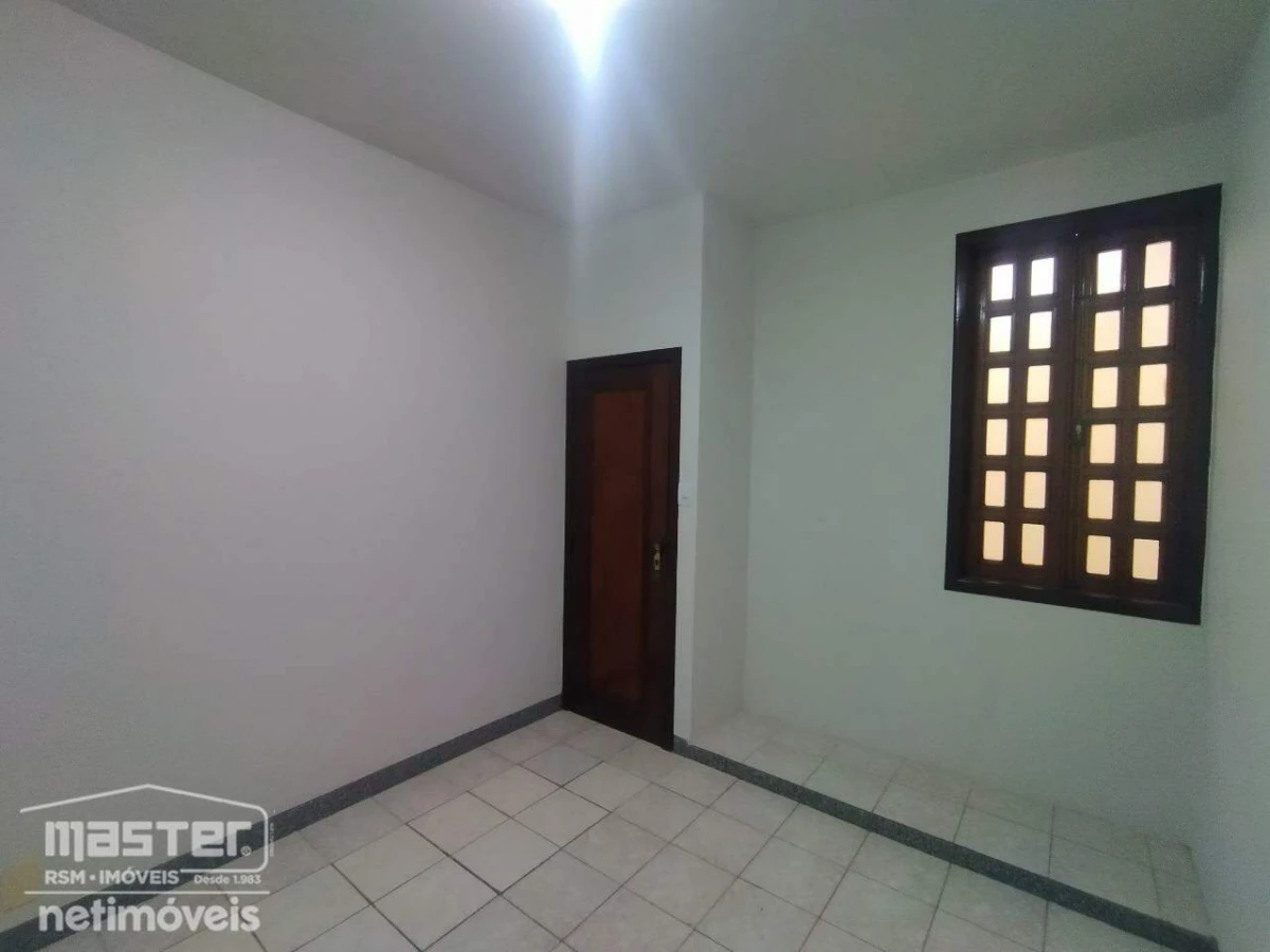 Apartamento para Locação com 5 quartos no bairro Cidade Santa Maria