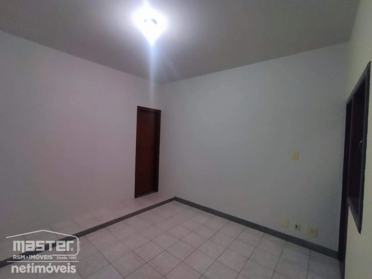 Apartamento para Locação com 5 quartos no bairro Cidade Santa Maria