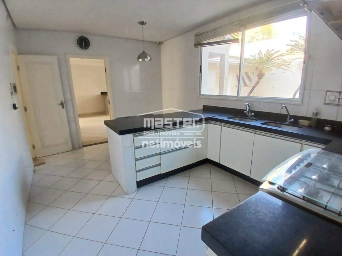 Casa para Locação com 5 quartos no bairro Jardim São Luiz