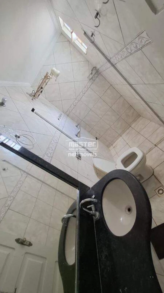 Casa para Locação com 3 quartos no bairro Lourdes