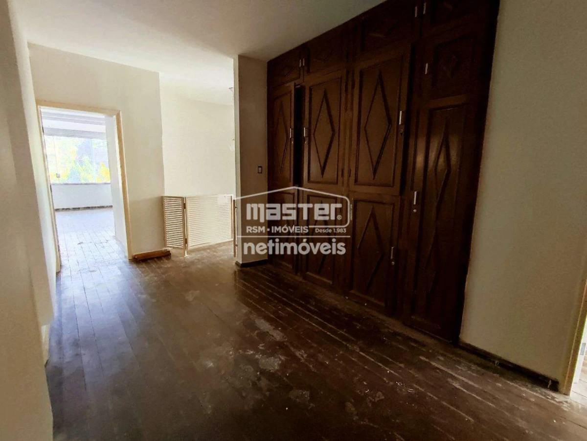 Casa para Locação com 4 quartos no bairro Melo