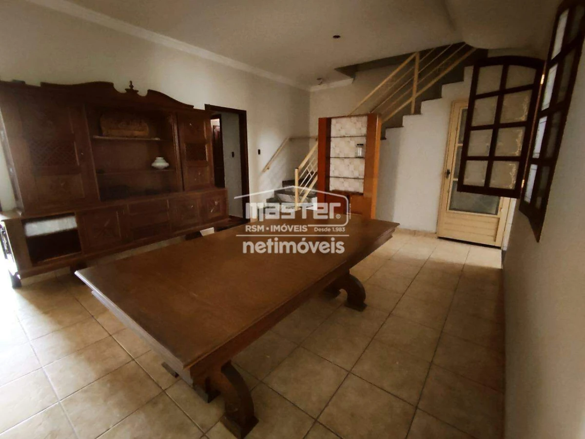 Casa para Locação com 4 quartos no bairro São José