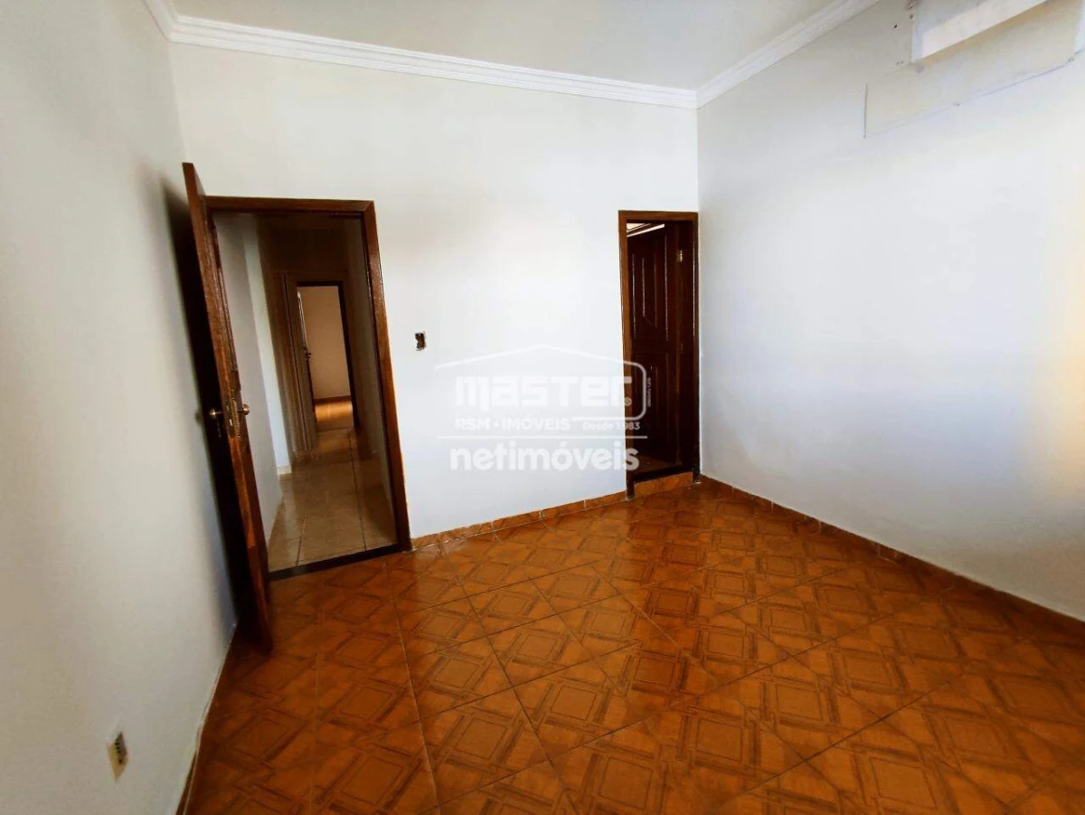 Casa para Locação com 4 quartos no bairro São José