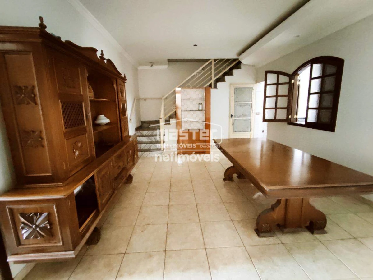 Casa para Locação com 4 quartos no bairro São José