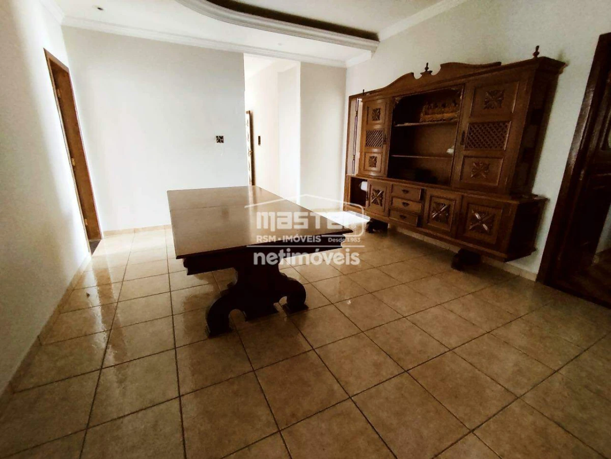 Casa para Locação com 4 quartos no bairro São José