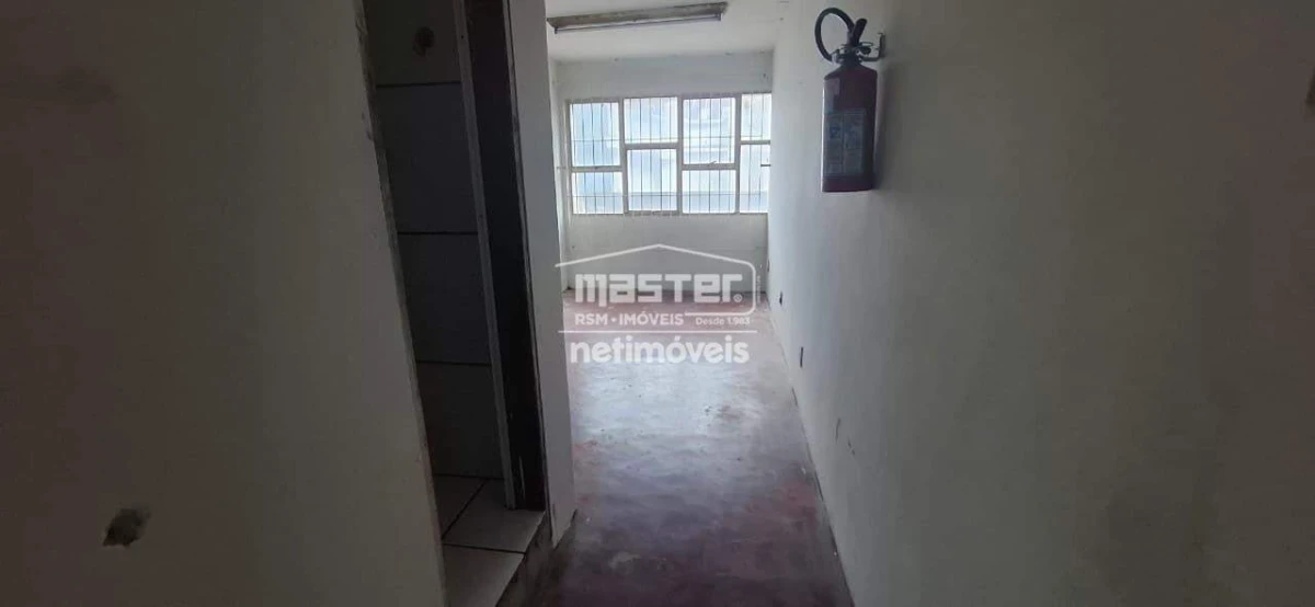 Ponto Comercial para Locação de área principal de 30,00 m² no bairro Centro