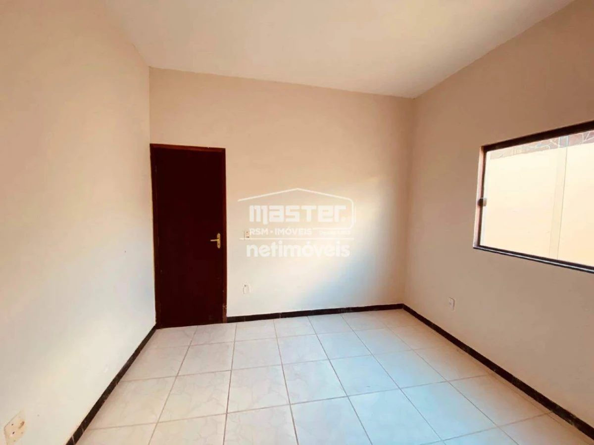 Casa para Locação com 2 quartos no bairro Carmelo