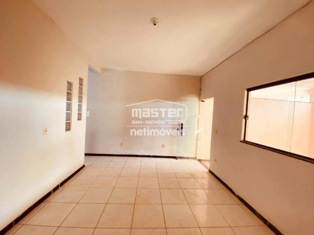 Casa para Locação com 2 quartos no bairro Carmelo